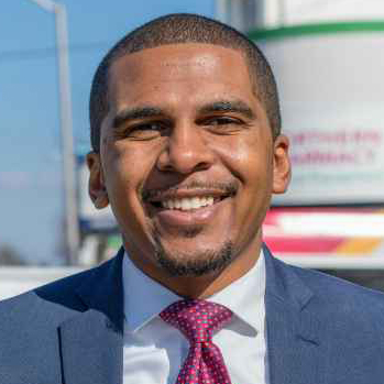 Caylin Young headshot