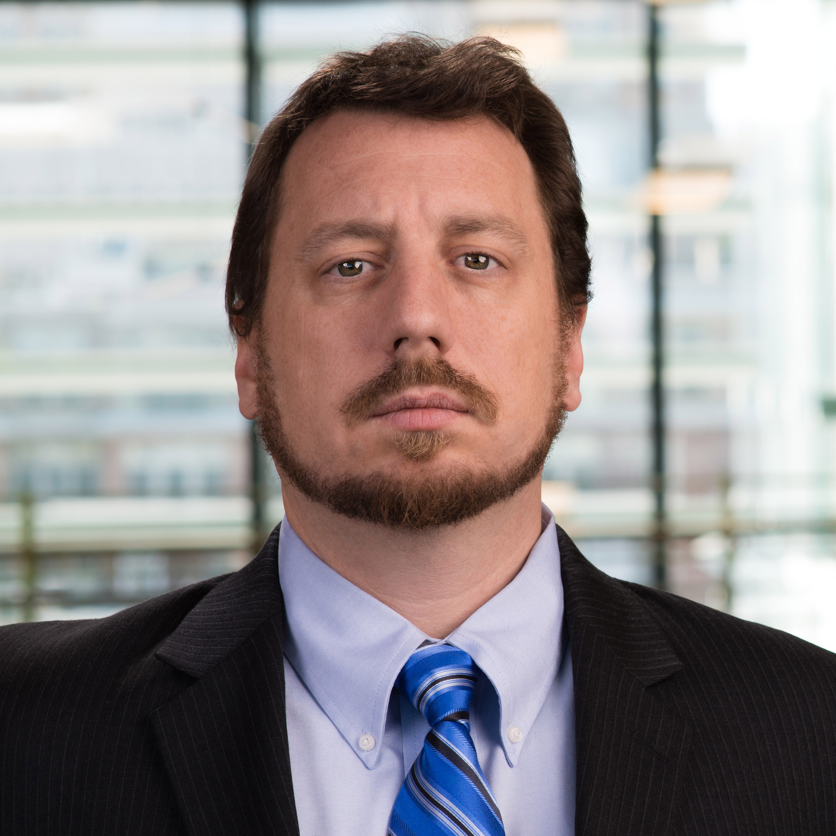 Colin Starger headshot