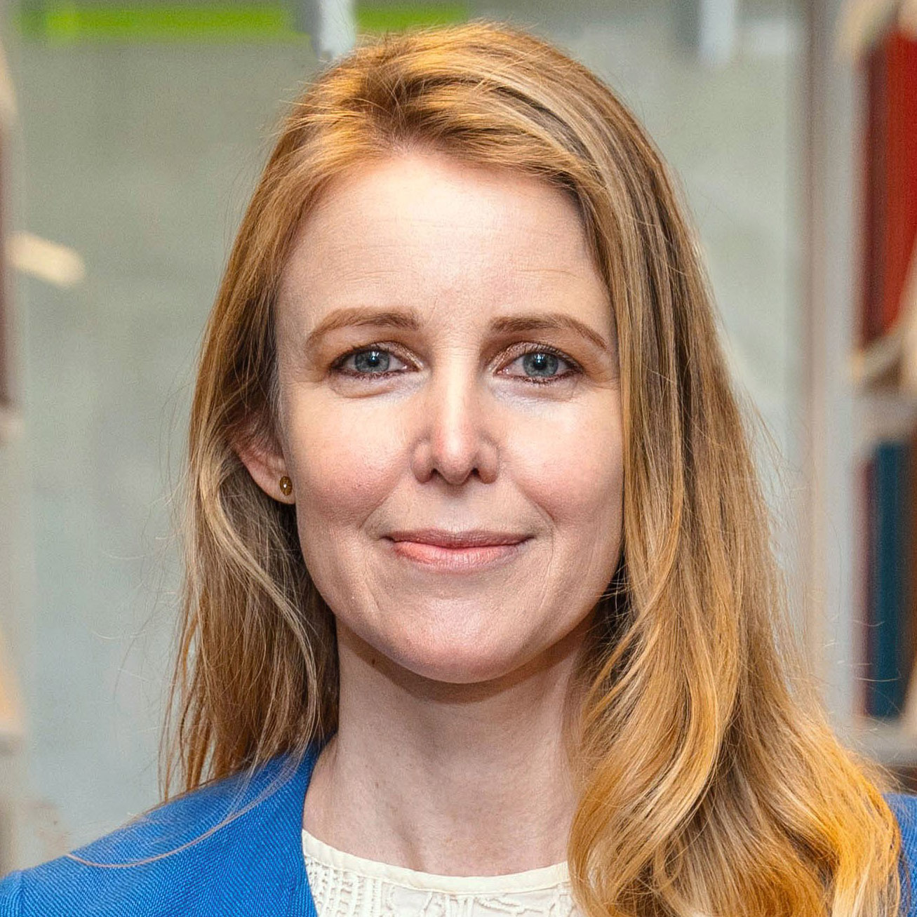 Heather Warnken headshot